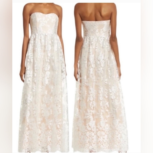 Lulus Dresses & Skirts - Lulus white and nude lace strapless gown size medium